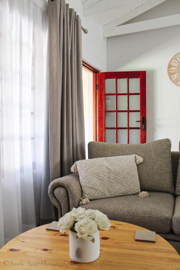 Modern Farm Apartment Lichtenburg Екстериор снимка