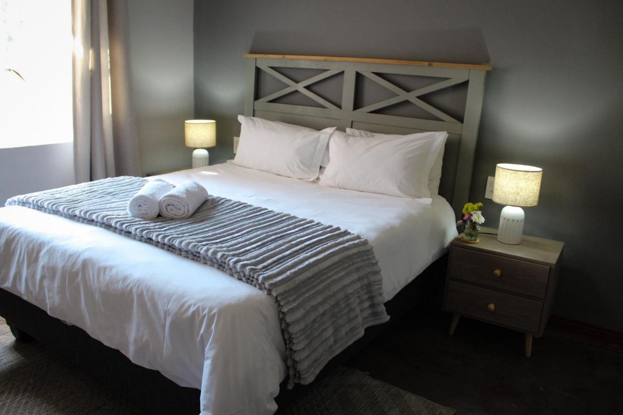 Modern Farm Apartment Lichtenburg Екстериор снимка